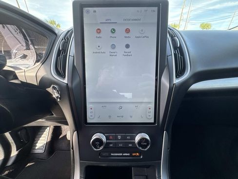 Used 2024 Ford Edge SEL image 25