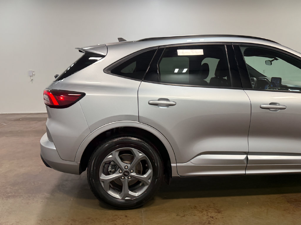 Used 2024 Ford Escape ST-Line AWD/4WD image 33