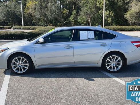 Used 2013 Toyota Avalon Limited image 5