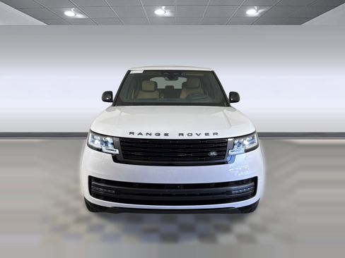 New 2025 Land Rover Range Rover SE image 5