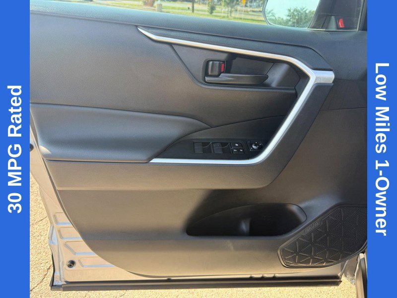 Used 2023 Toyota RAV4 LE FWD image 19