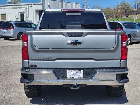 Used 2023 Chevrolet Silverado 1500 LT w/ Leather Package image 6