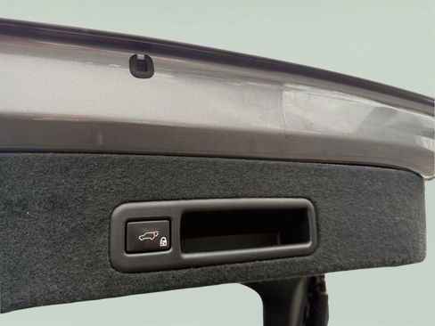 Used 2019 Lexus RX 450h AWD w/ Navigation Package image 29