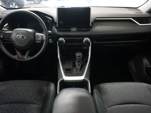 Used 2024 Toyota RAV4 XLE image 17