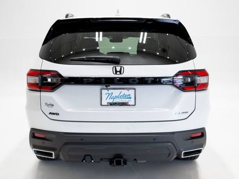 Used 2023 Honda Pilot Elite image 37