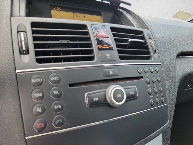 Used 2008 Mercedes-Benz C 300 Sedan image 13