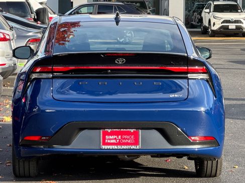 New 2026 Toyota Prius XLE image 8