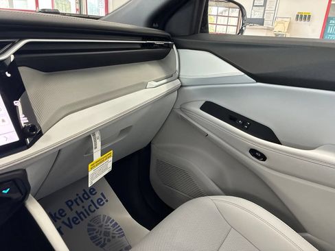 New 2026 Jeep Cherokee Limited AWD/4WD image 36
