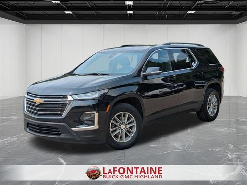 Certified 2023 Chevrolet Traverse LT FWD image 1