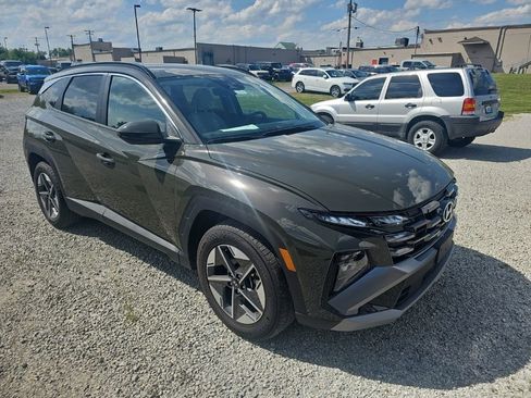 Used 2025 Hyundai Tucson SEL FWD image 5