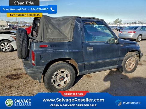 Used 1993 Geo Tracker 2WD 2-Door image 4