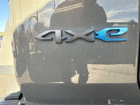 Used 2022 Jeep Wrangler Unlimited Rubicon 4xe w/ Cold Weather Group image 16