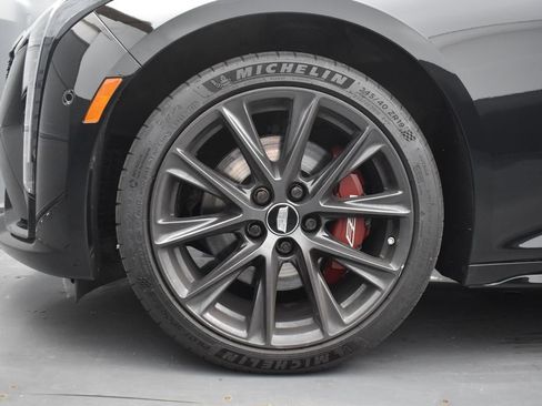 Used 2025 Cadillac CT5 V w/ Platinum Package AWD/4WD image 8