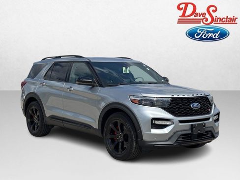 Used 2021 Ford Explorer ST w/ Equipment Group 401A AWD/4WD image 4