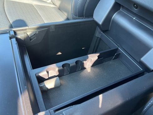 Certified 2025 Ford F150 Lariat w/ Equipment Group 502A High image 19