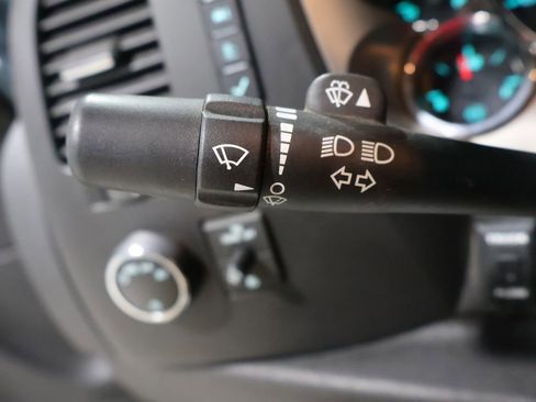 Used 2011 Chevrolet Silverado 2500 LT w/ Interior Plus Package image 30