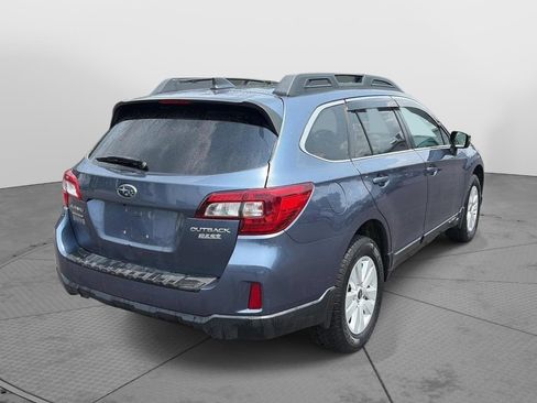Used 2017 Subaru Outback 2.5i Premium AWD/4WD image 5