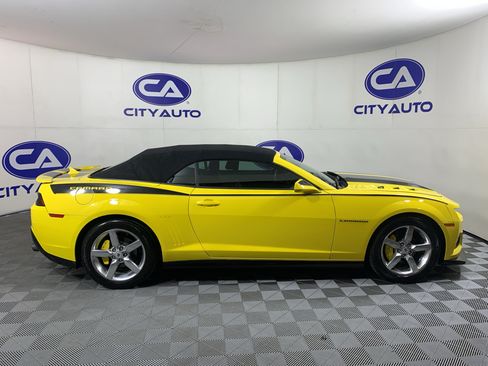 Used 2014 Chevrolet Camaro LT RWD image 2