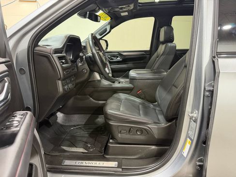 Used 2023 Chevrolet Tahoe RST w/ Luxury Package AWD/4WD image 25
