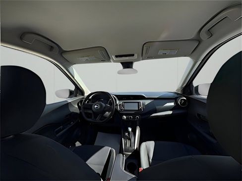 Used 2025 Subaru Forester Limited image 18