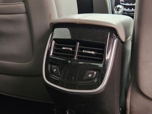 Used 2017 Cadillac XTS Luxury FWD image 14