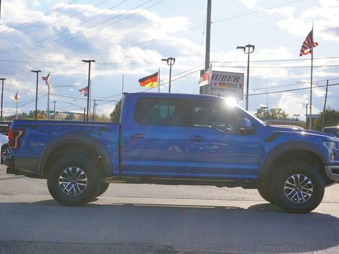 Used 2019 Ford F150 Raptor w/ Equipment Group 802A Luxury image 8