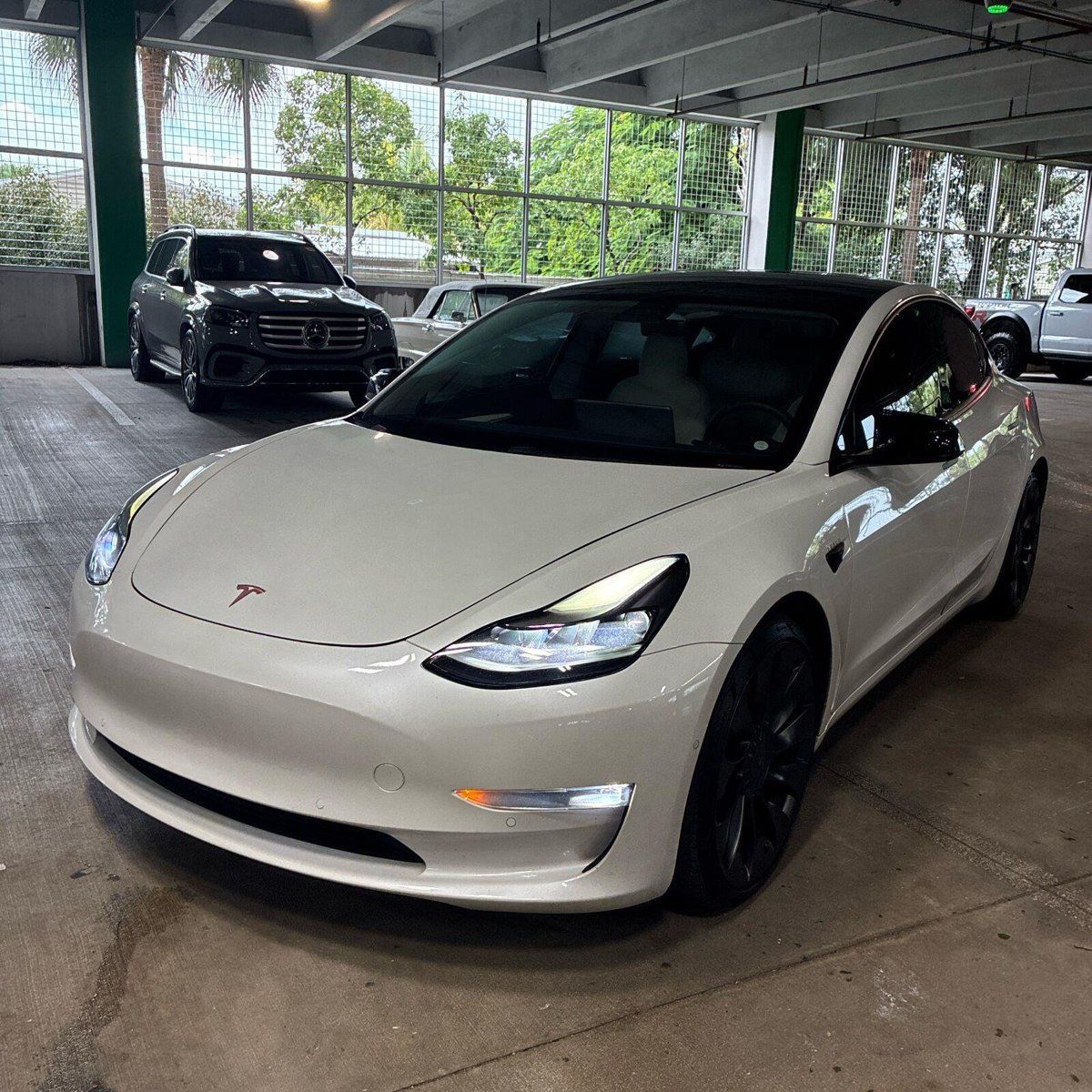 Used 2021 Tesla Model 3 Performance AWD/4WD image 1