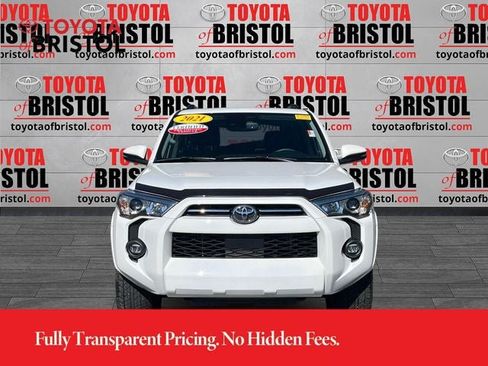 Used 2021 Toyota 4Runner SR5 Premium w/ Moonroof Package AWD/4WD image 9