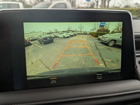 Used 2024 Chevrolet Tahoe LT image 29