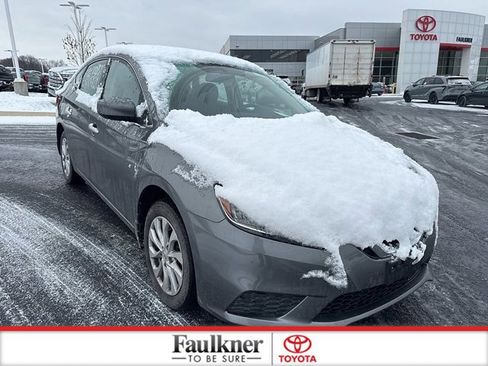 Used 2019 Nissan Sentra SV image 1