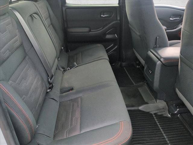 Used 2022 Nissan Frontier PRO-4X w/ Off-Road Protection Package AWD/4WD image 27