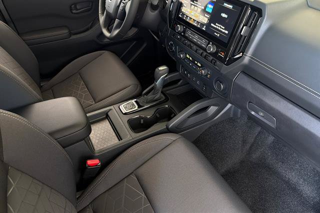 New 2026 Nissan Frontier SV w/ SV Convenience Package AWD/4WD image 16