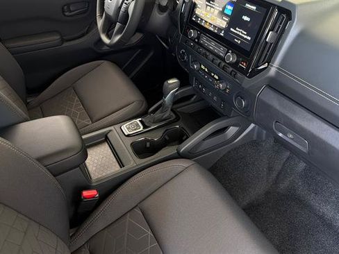 New 2026 Nissan Frontier SV w/ SV Convenience Package AWD/4WD image 16