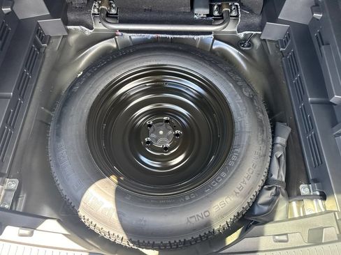 New 2026 Nissan Rogue SV AWD/4WD image 16