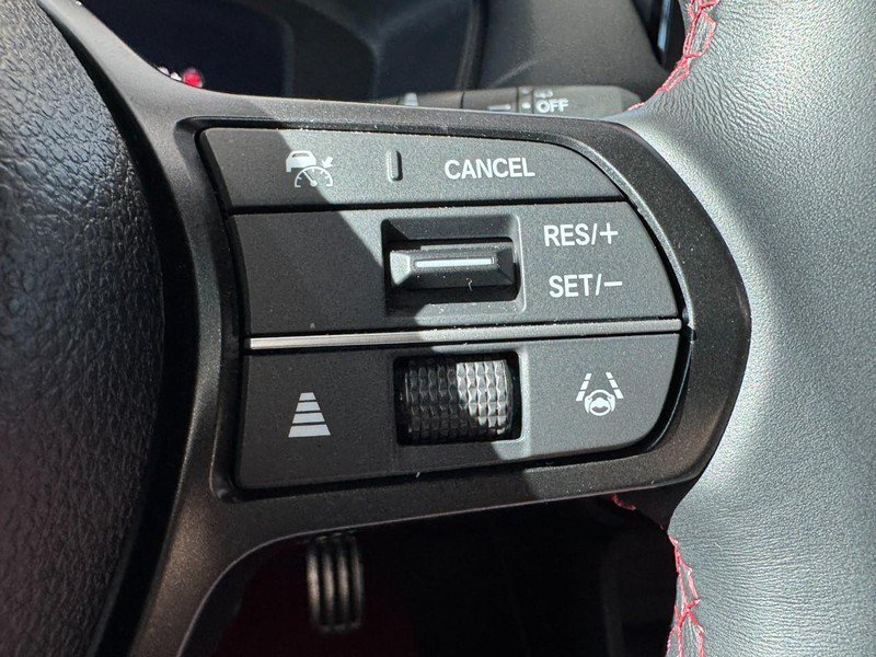 Used 2025 Honda Civic Type R image 15