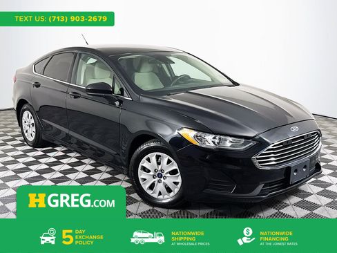Used 2019 Ford Fusion S image 1