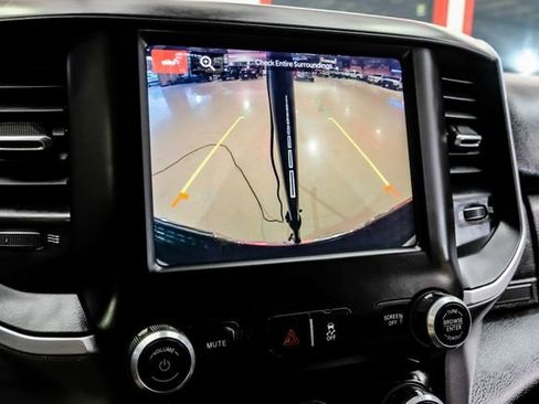 Used 2024 RAM 3500 Big Horn image 24