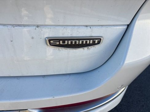 Used 2023 Jeep Grand Cherokee L Summit image 16