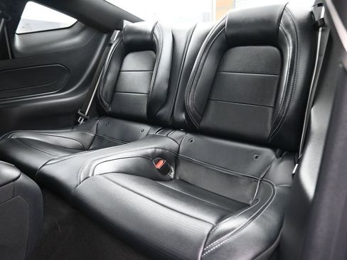 Used 2024 Ford Mustang GT Premium image 31