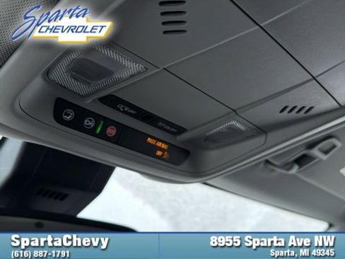 Used 2020 GMC Terrain SLE w/ Driver Convenience Package image 21