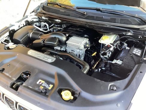 Used 2022 Jeep Wagoneer Series II w/ Premium Group I image 24