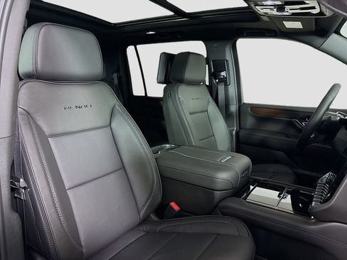 New 2026 GMC Yukon XL Denali AWD/4WD image 31