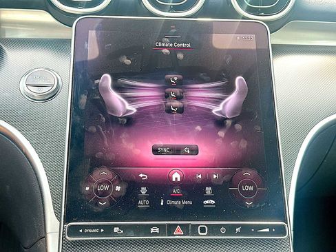 Used 2024 Mercedes-Benz C 300 4MATIC Sedan image 17