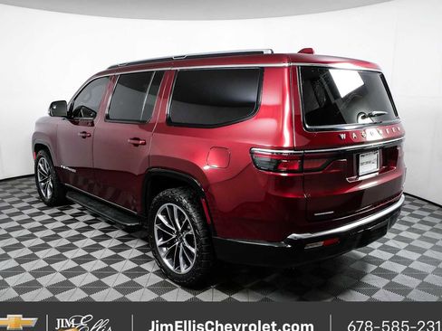 Used 2022 Jeep Wagoneer Series II w/ Premium Group I AWD/4WD image 30