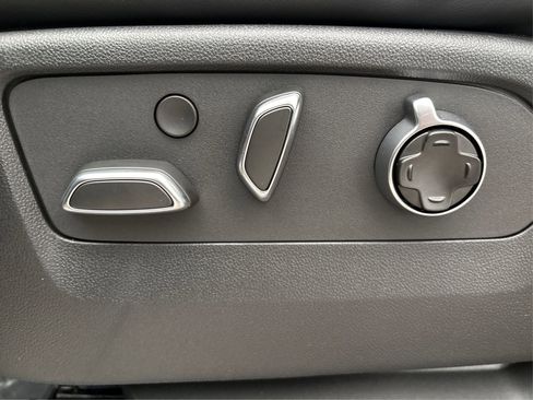 New 2025 Cadillac Escalade Sport Platinum image 19