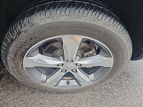 Used 2021 Jeep Grand Cherokee L Limited w/ Trailer Tow Group (B) image 6