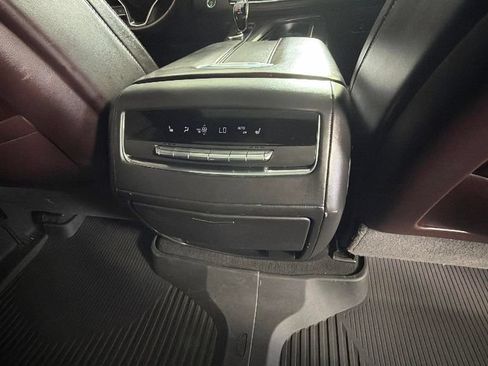 Certified 2021 Cadillac Escalade Sport Platinum AWD/4WD image 40