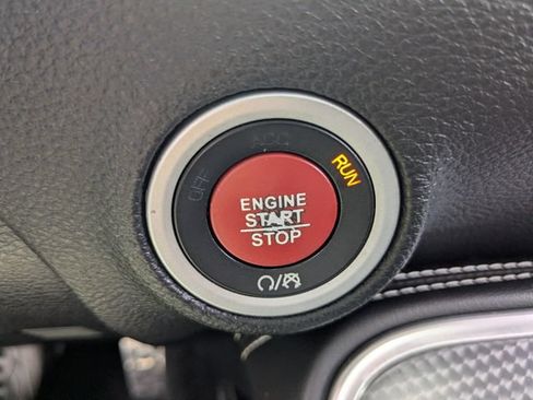 Used 2016 Dodge Challenger SRT Hellcat RWD image 24