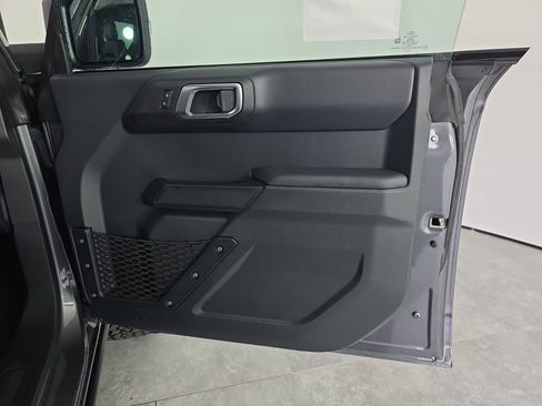 New 2025 Ford Bronco Badlands image 30