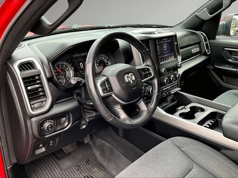 Used 2020 RAM 1500 Big Horn AWD/4WD image 18